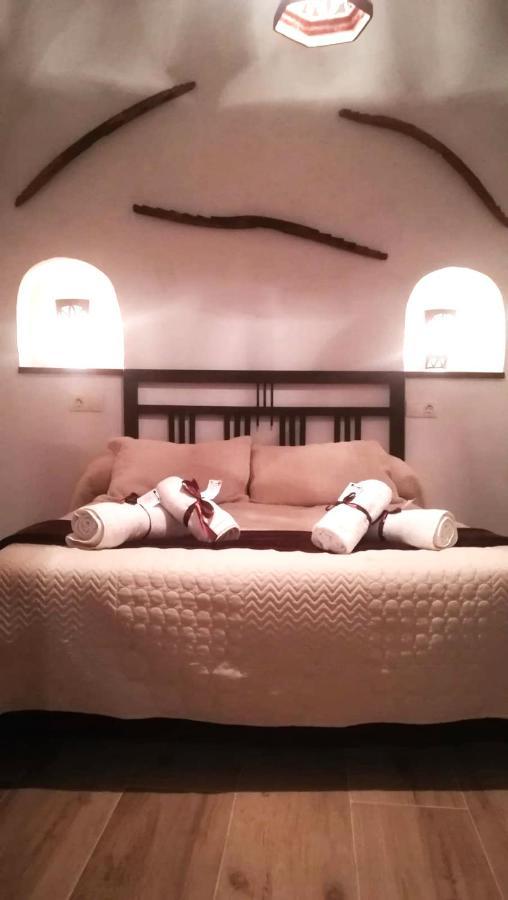 Cueva El Murallon Benamaurel エクステリア 写真